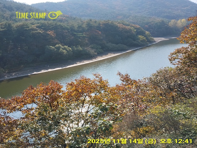 회동수원지 상류(누리교 전망대)